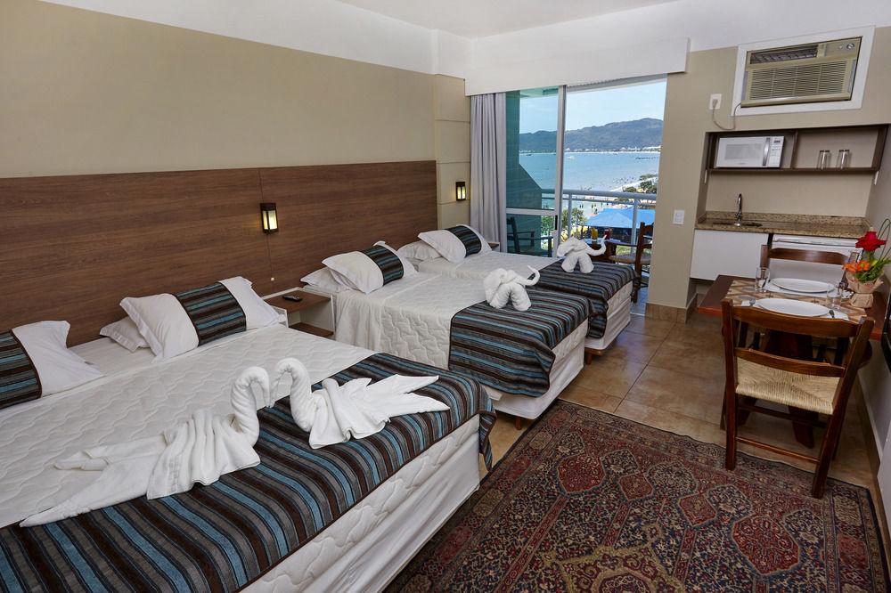 Palace 4*